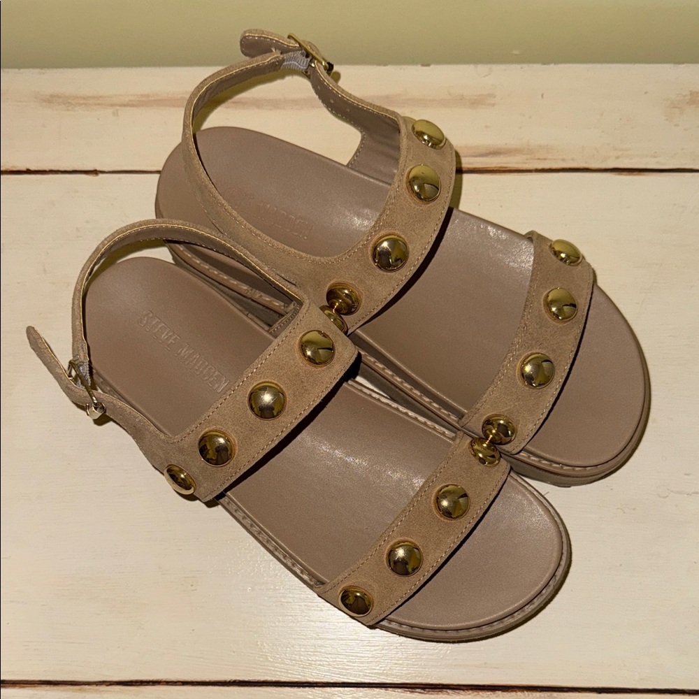 Steve Madden Tan Sandals with Gold Studs